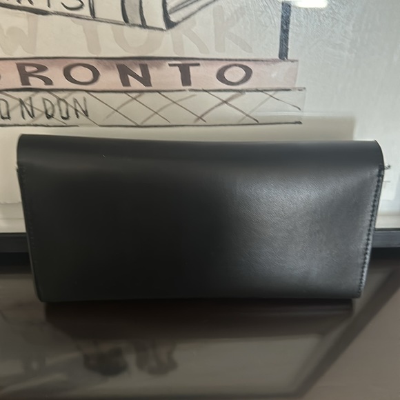 KATE SPADE WALLET - Picture 7 of 8